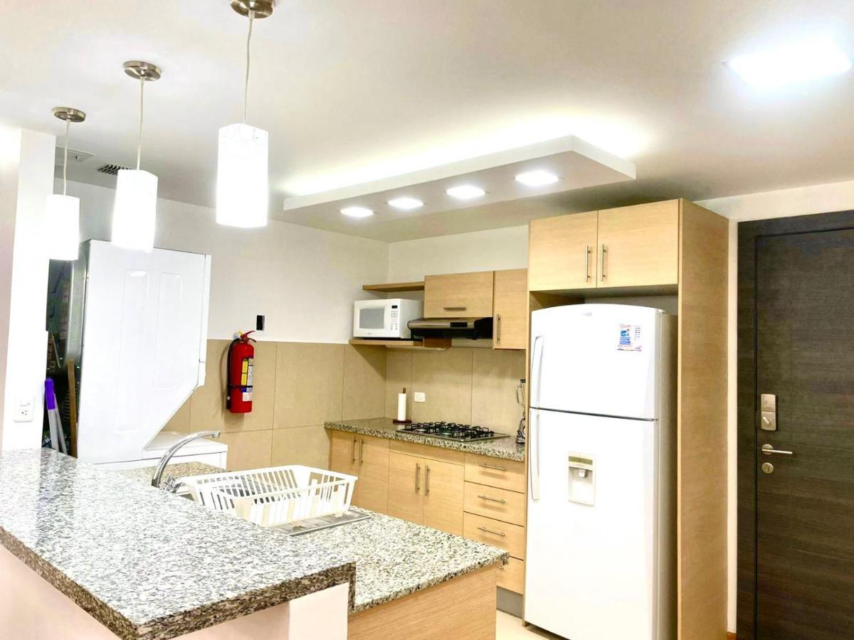 Itsahome Apartments - Torre Seis Кіто Екстер'єр фото