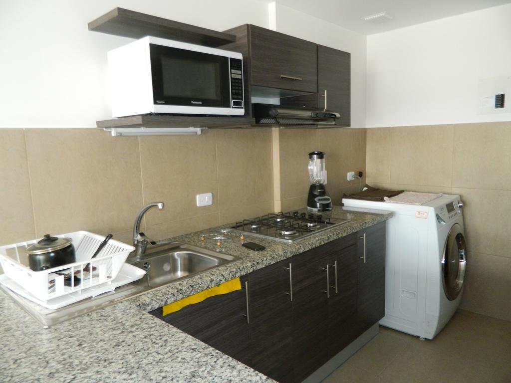 Itsahome Apartments - Torre Seis Кіто Номер фото