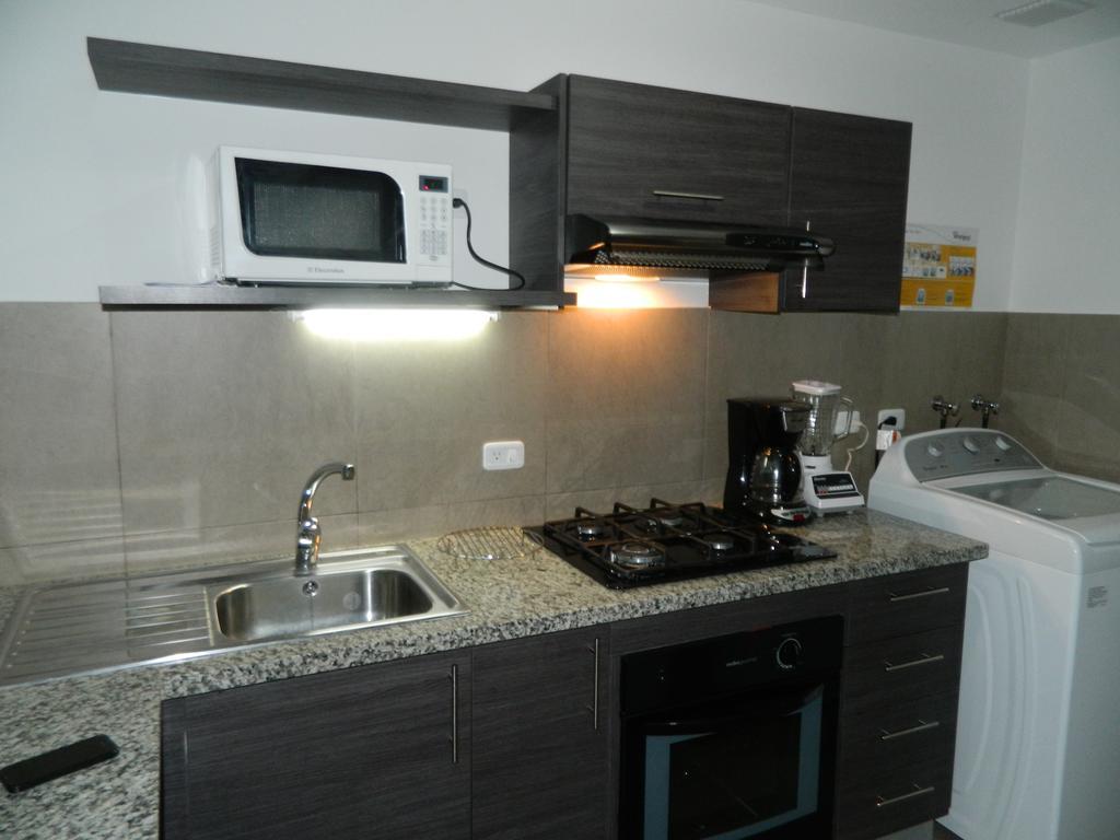 Itsahome Apartments - Torre Seis Кіто Екстер'єр фото